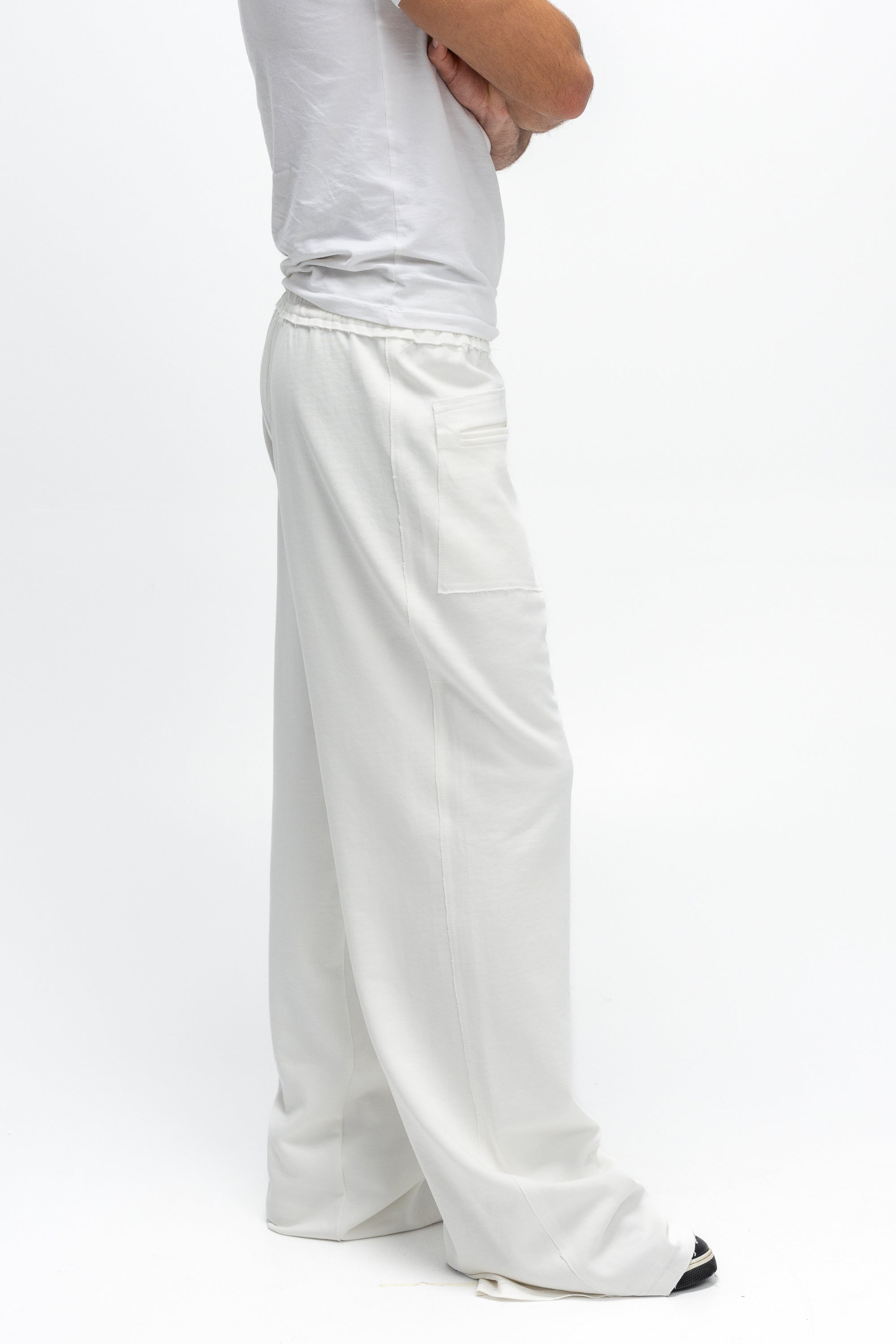 Pantaloni Albi Largi cu Buzunare Externe