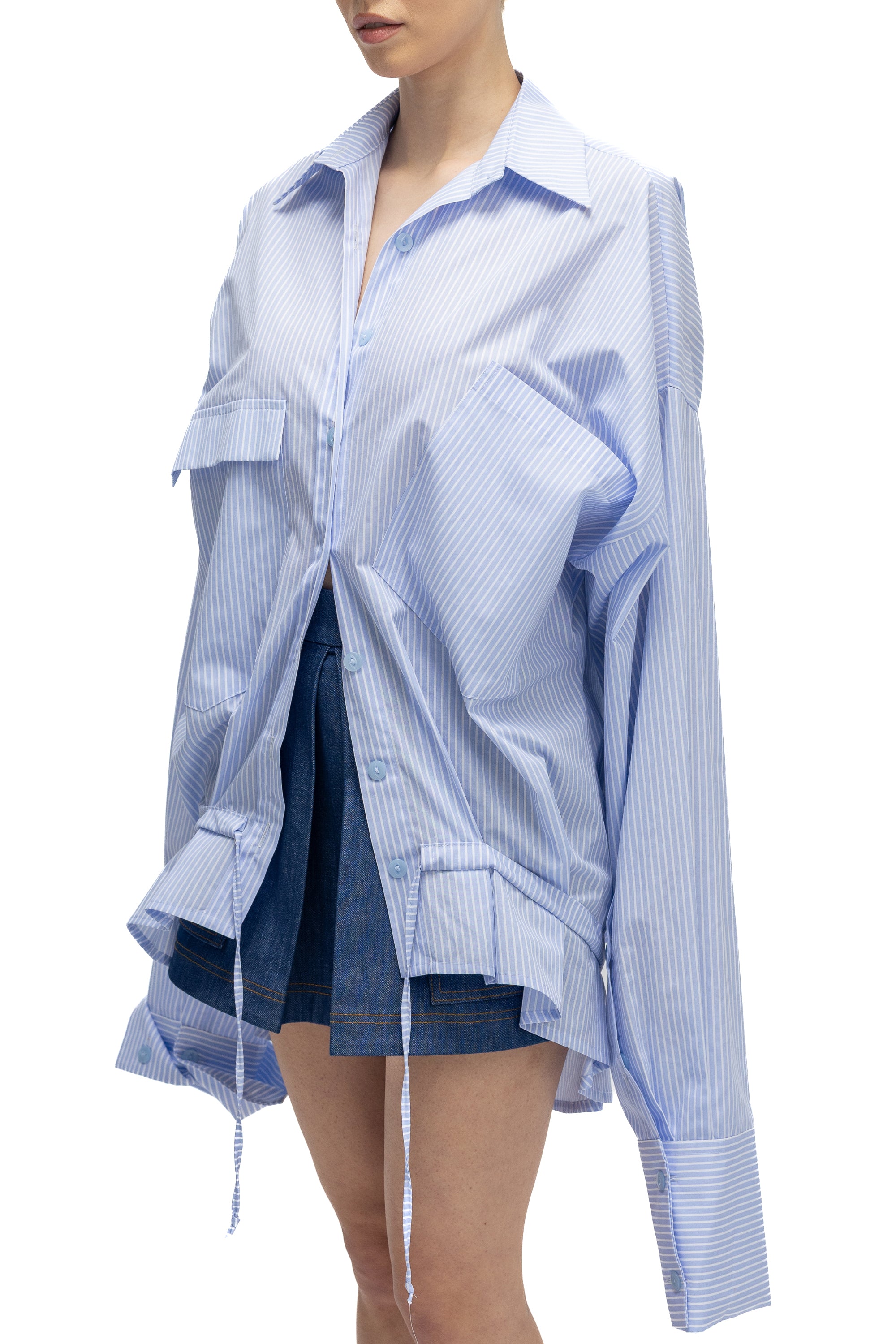 Camasa Albastra Cu Dungi Si Maneci Voluminoase