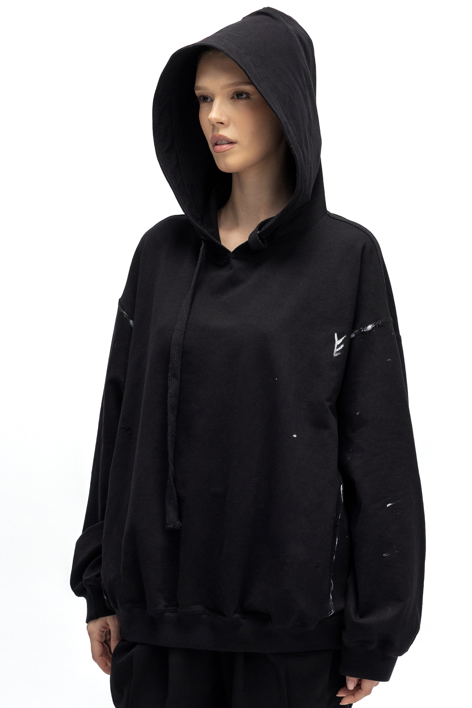 Hanorac Negru cu Gluga Pictat