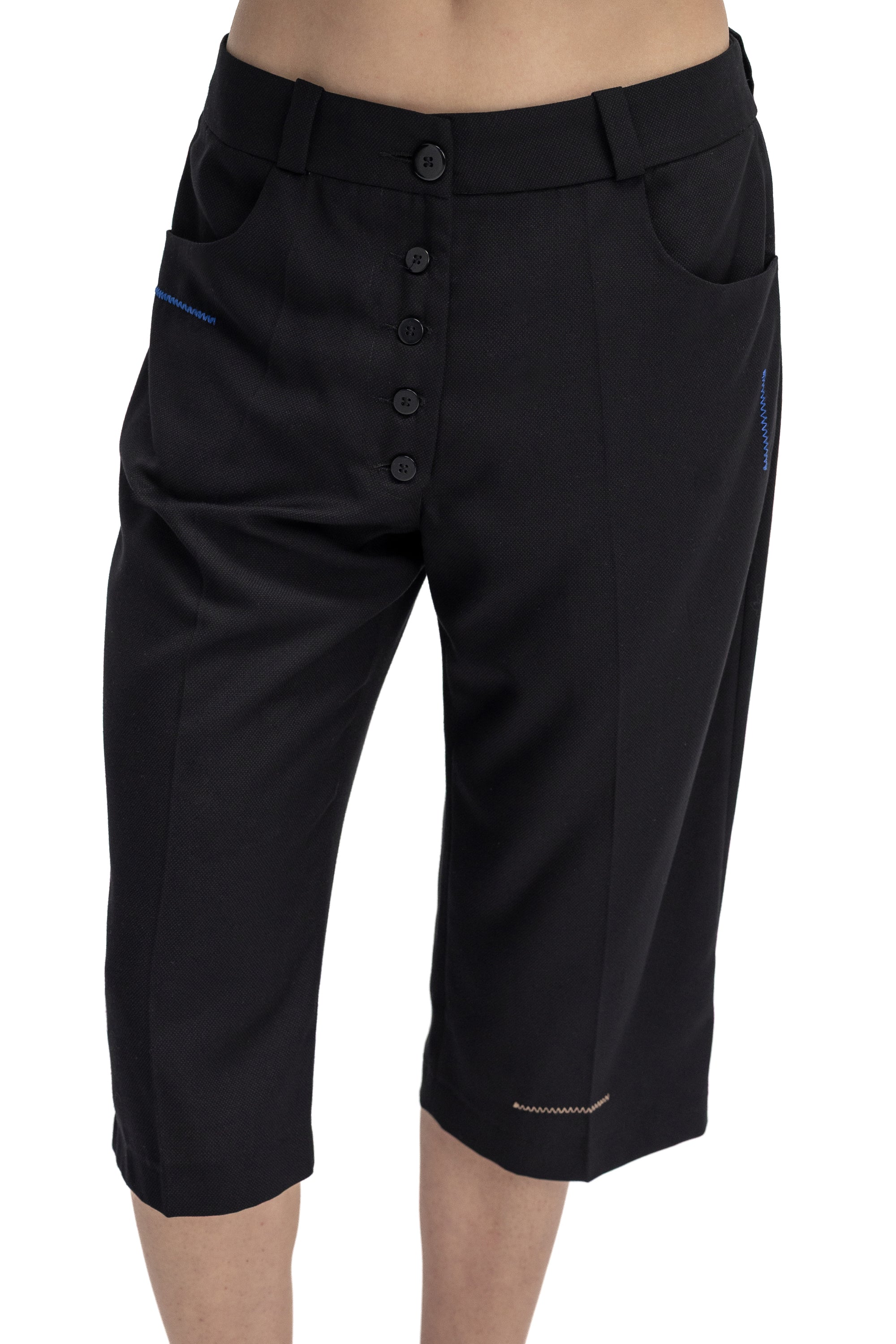 Pantaloni Negri Scurti cu Detalii cusute Manual