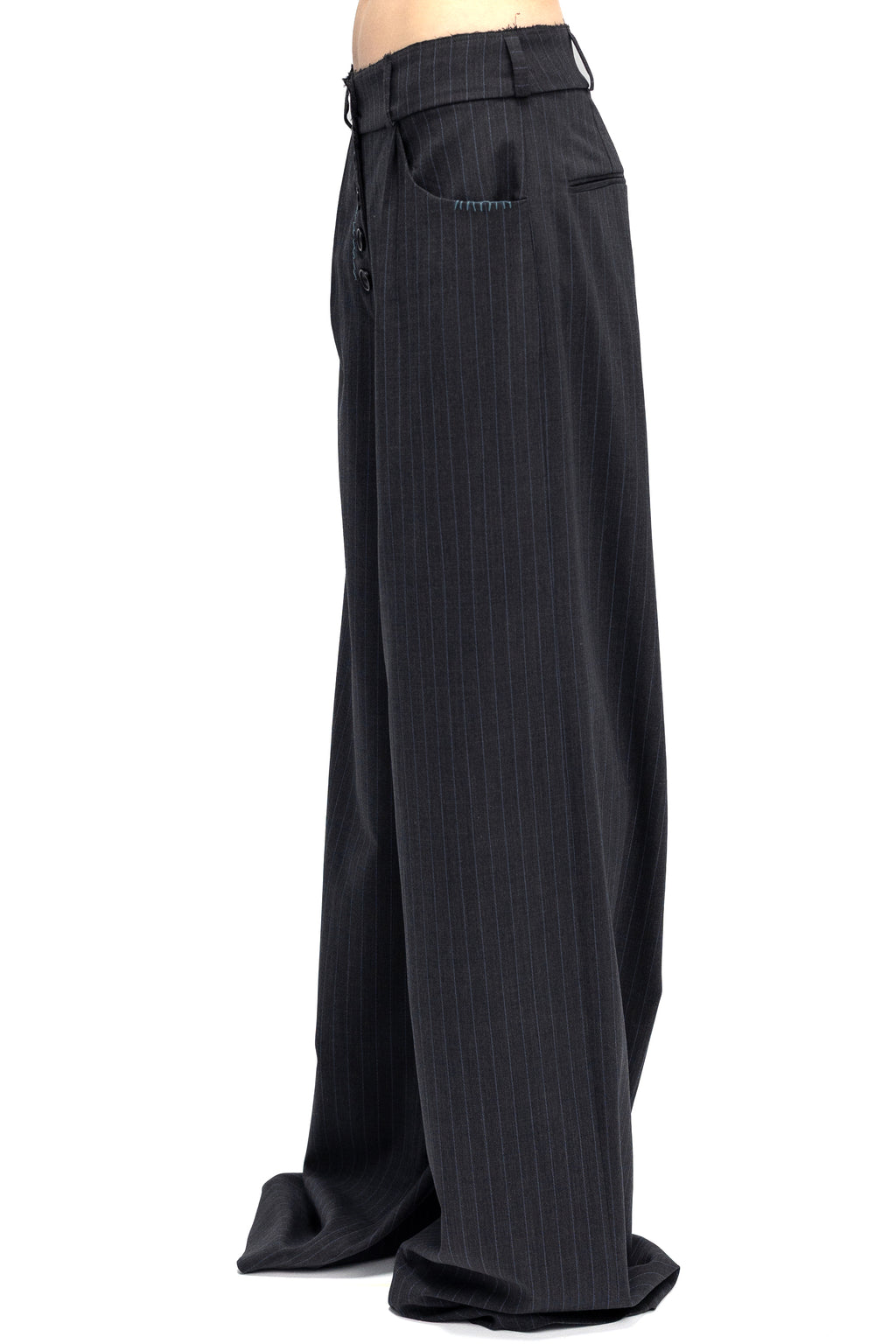 Pantaloni Gri Inchis Wide-Leg Cu Nasturi Frontali