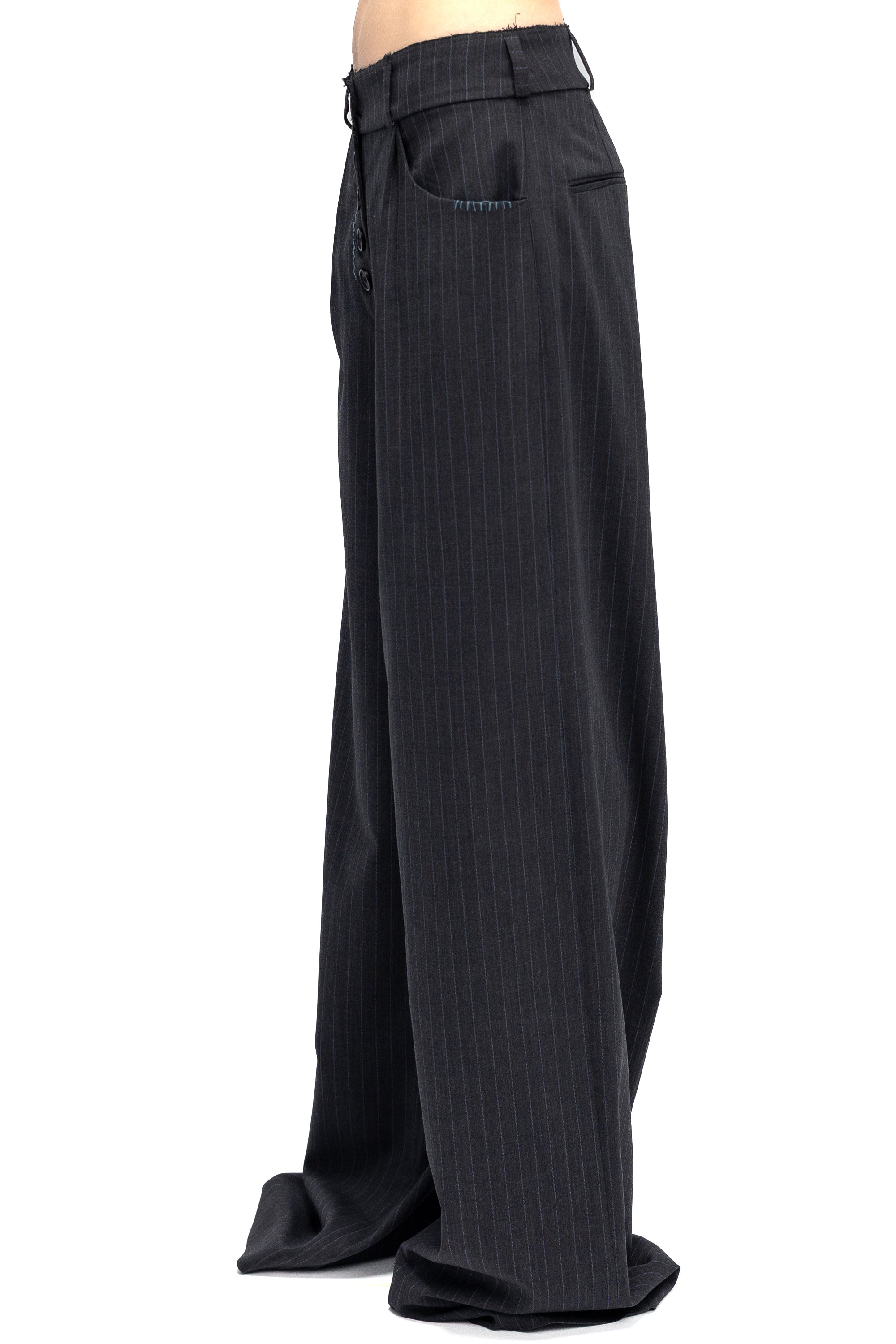 Pantaloni Gri Inchis Wide-Leg Cu Nasturi Frontali