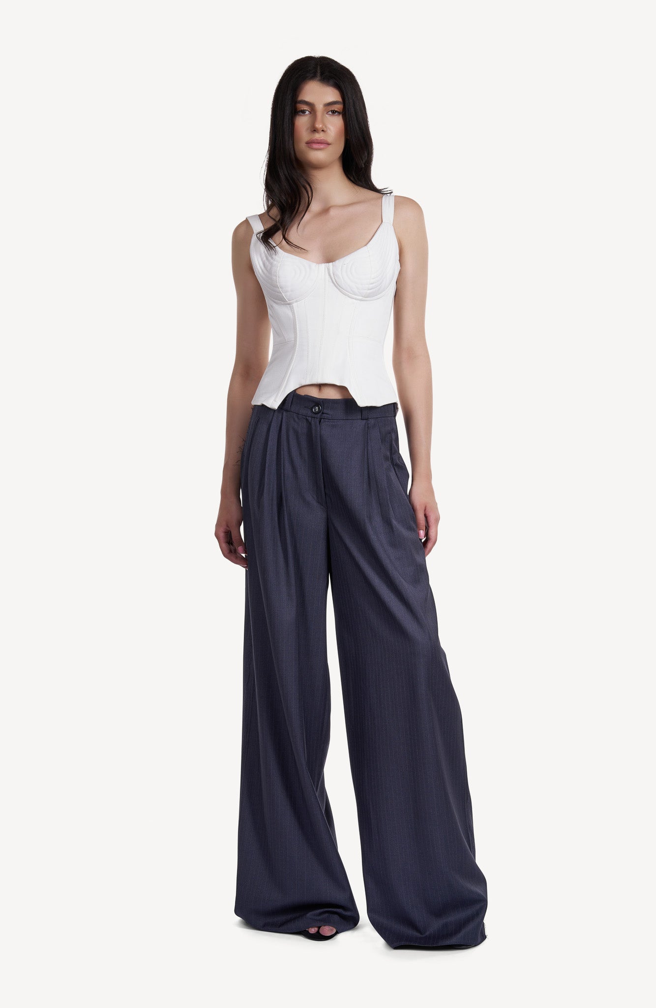 Pantaloni Bleumarin cu Dungi si Detalii Tailoring