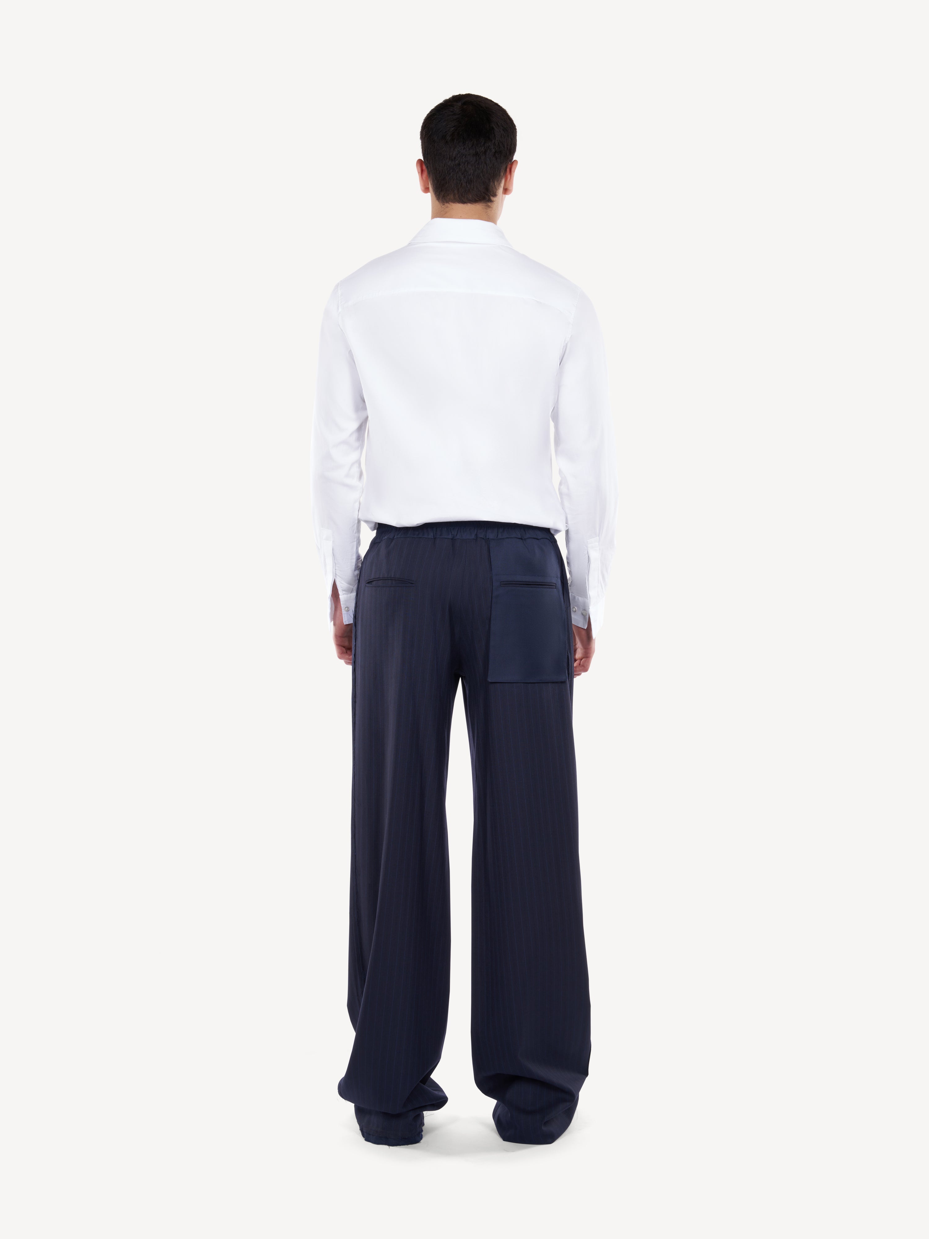 Pantaloni lejeri cu talie elastica