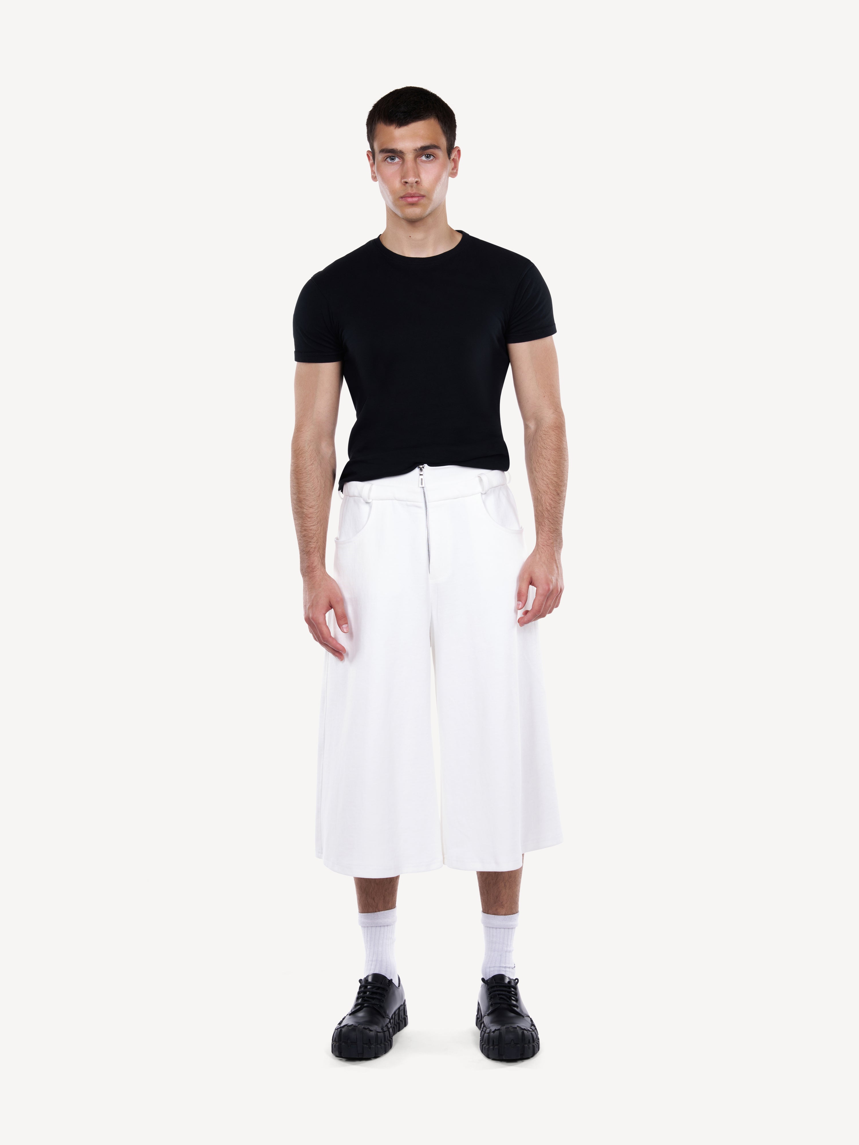 Pantaloni croped lejeri