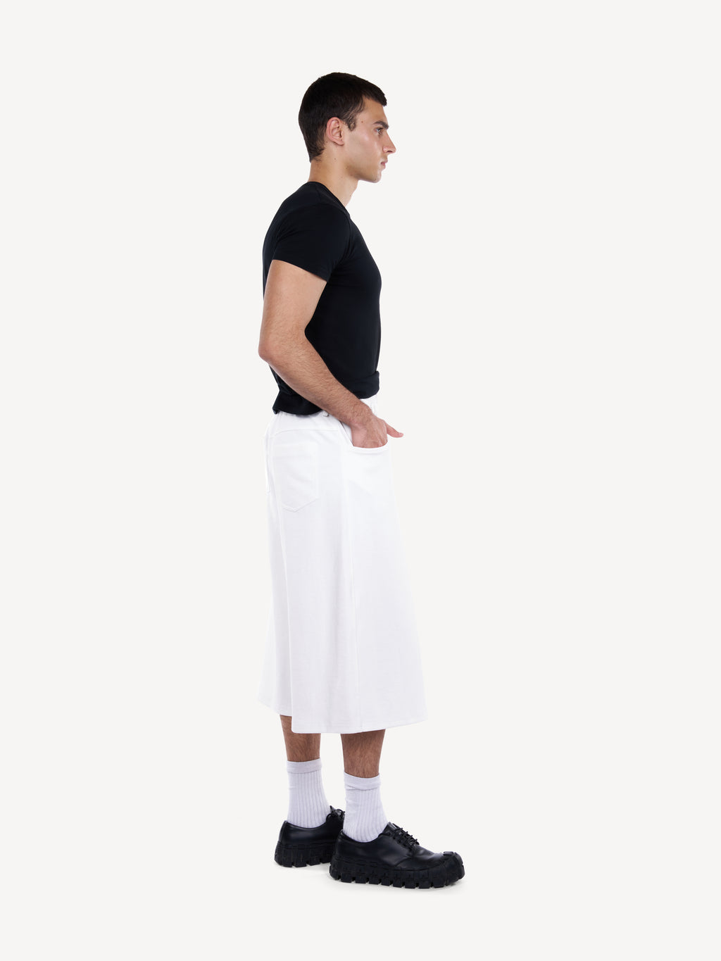 Pantaloni croped lejeri
