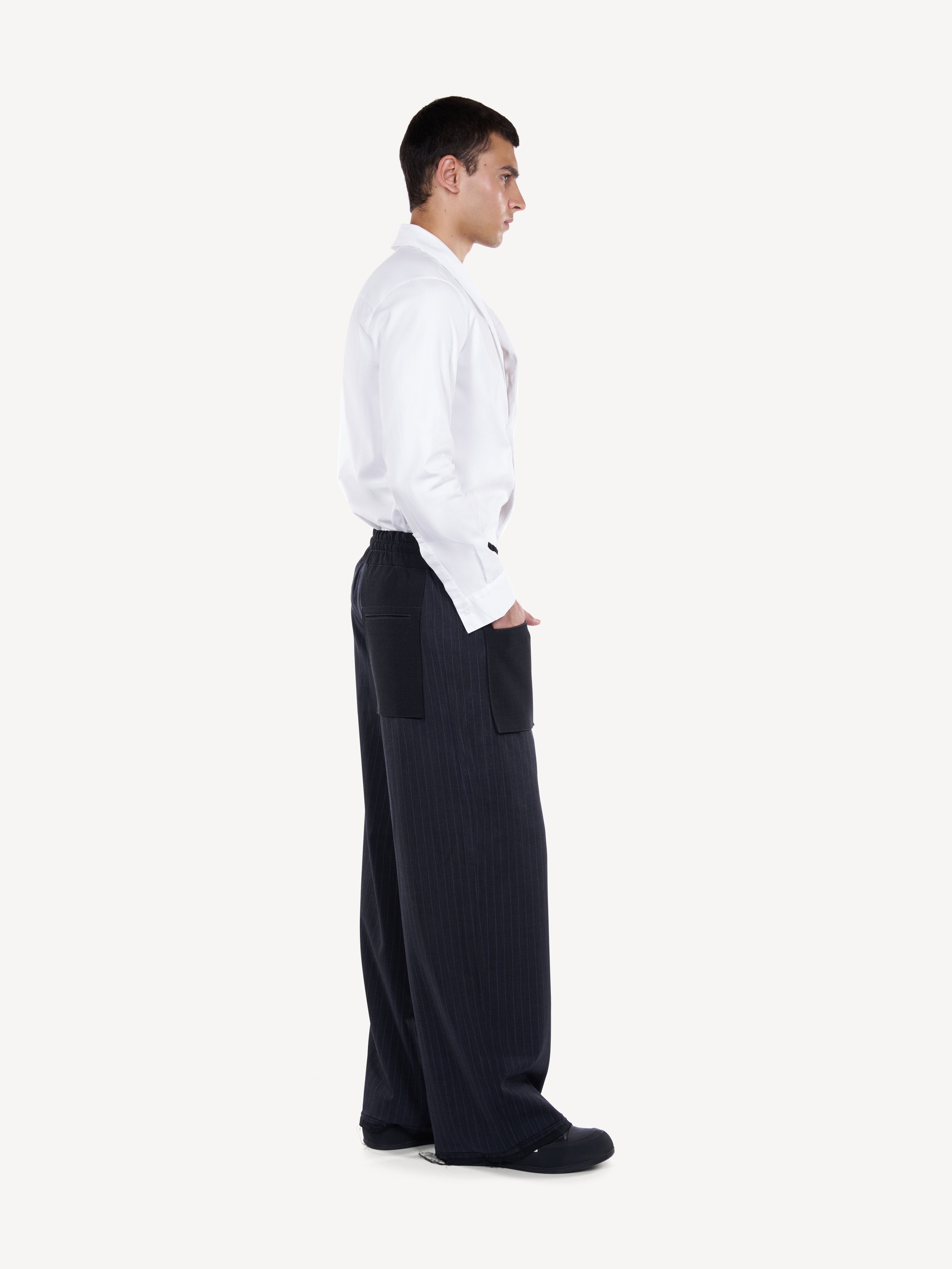 Pantaloni Wide-Leg Cu Dungi Si Buzunare Patch Oversized